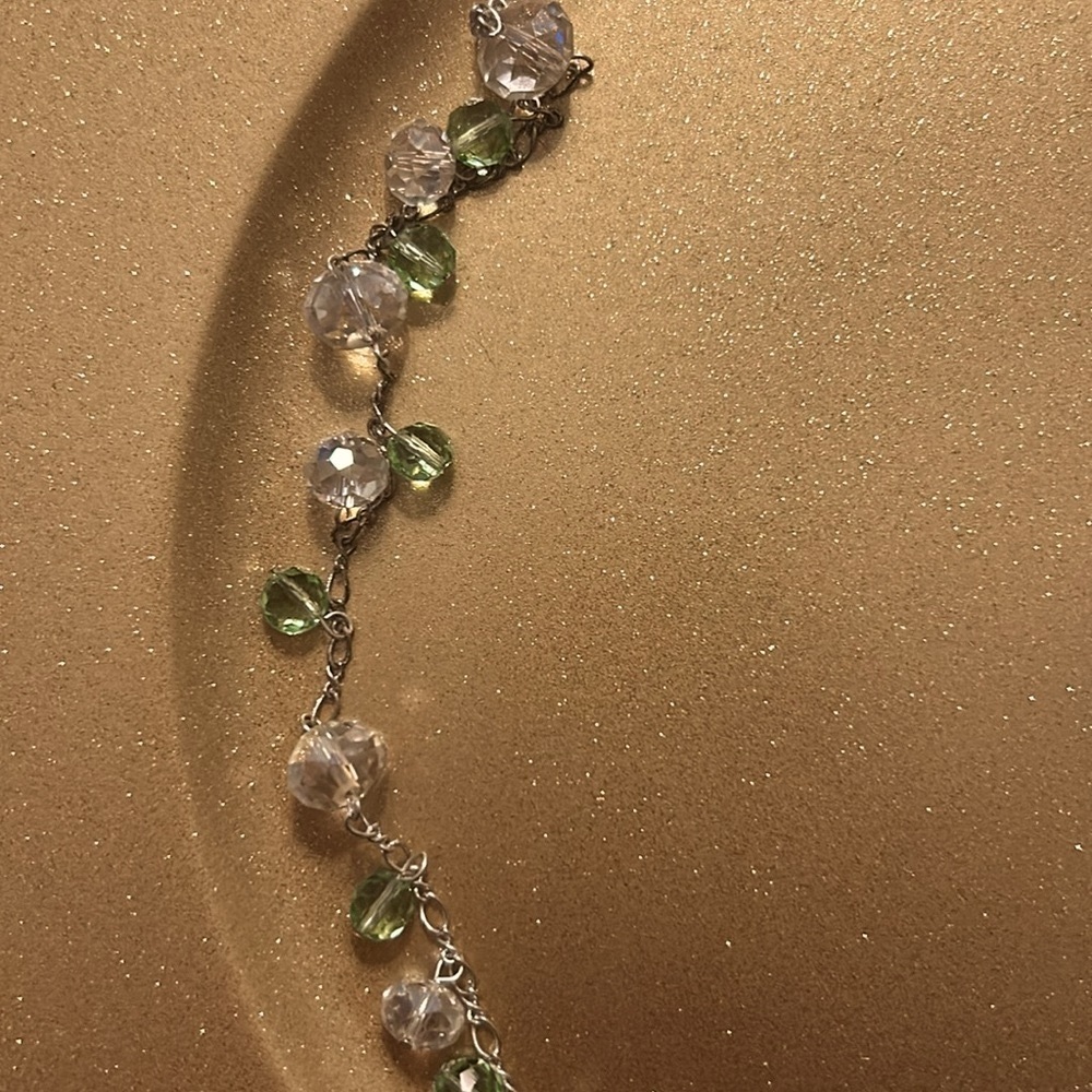 Elegant Set of Green & Clear Crystal Beads on Silver Chain; Matching Earrings - Picture 9 of 12